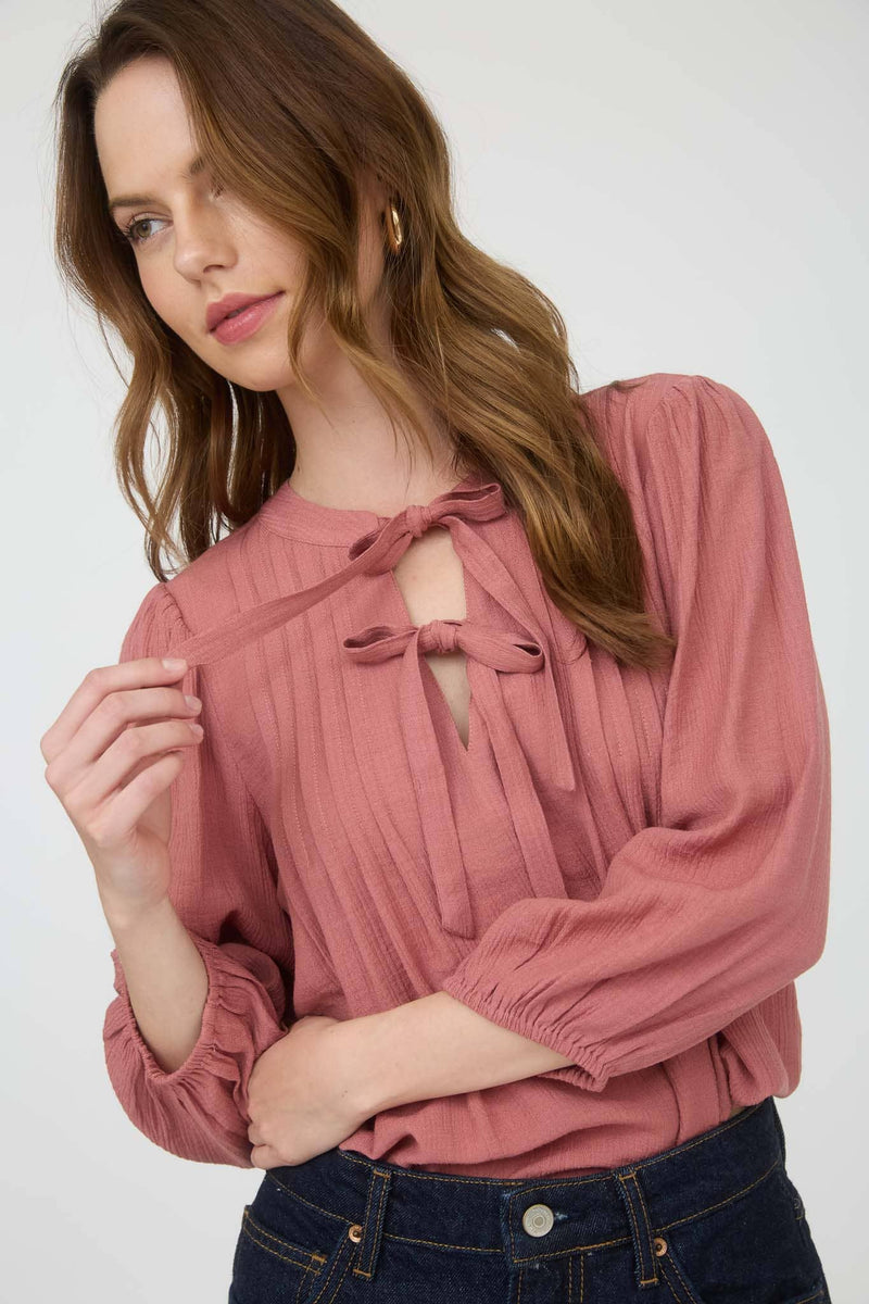 Front Tie Pleated Front 3/4 Sleeve Top