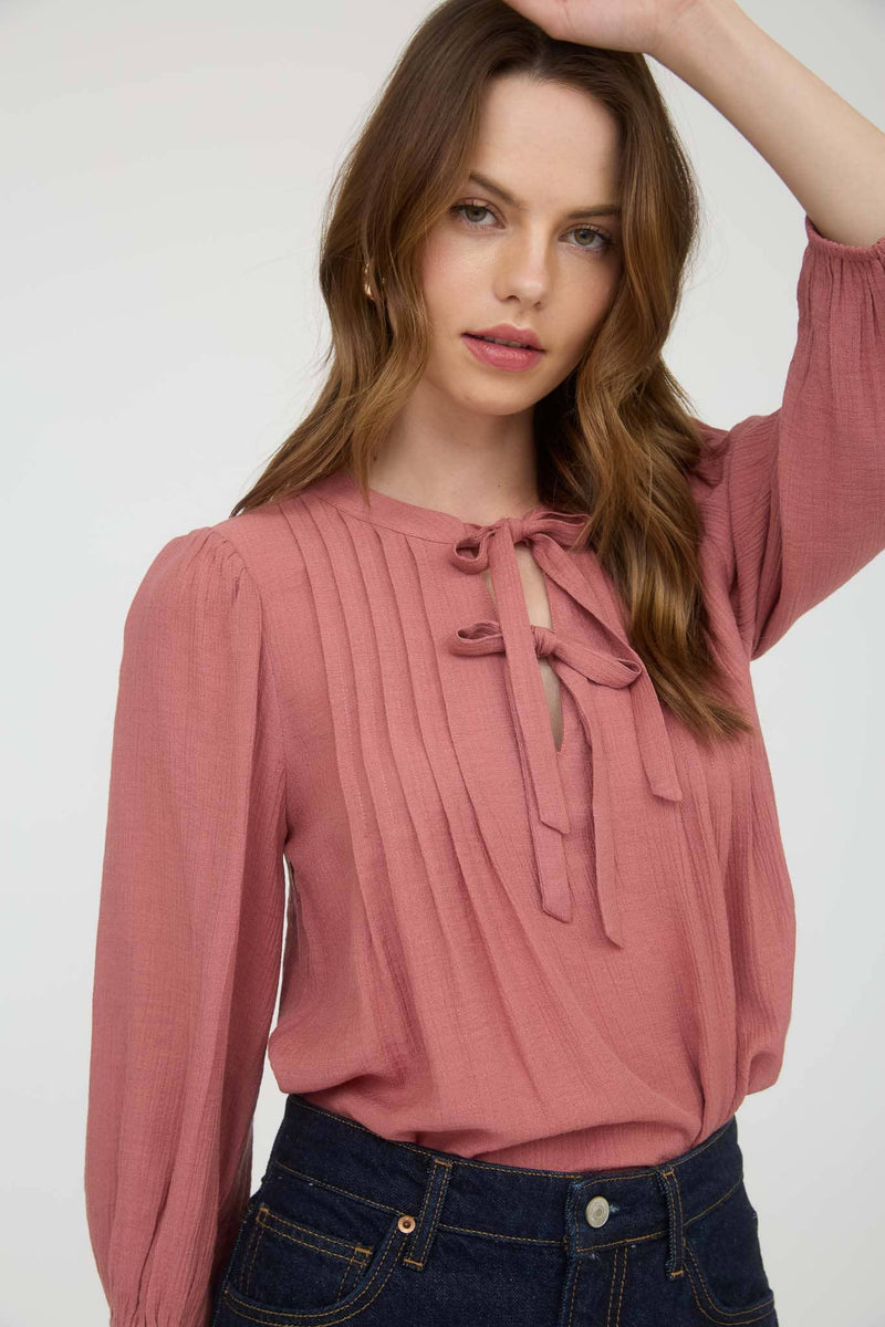 Front Tie Pleated Front 3/4 Sleeve Top