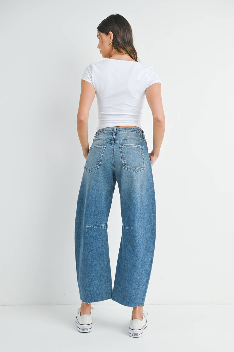 Barrel Jean w/ Seams