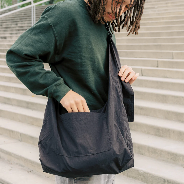 Threads Slouchy Bag Large