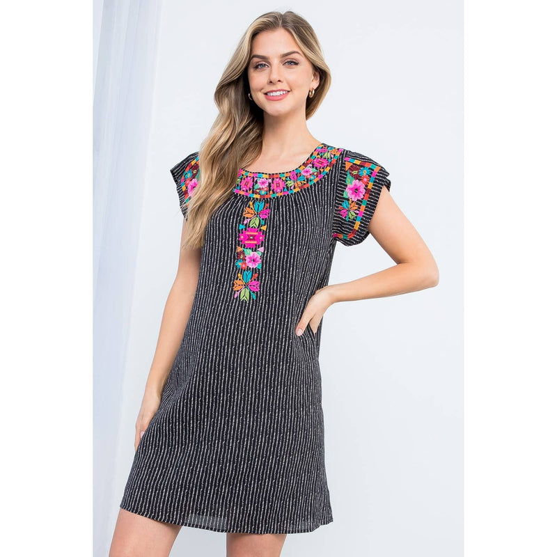 Embroidered Short Sleeve Dress